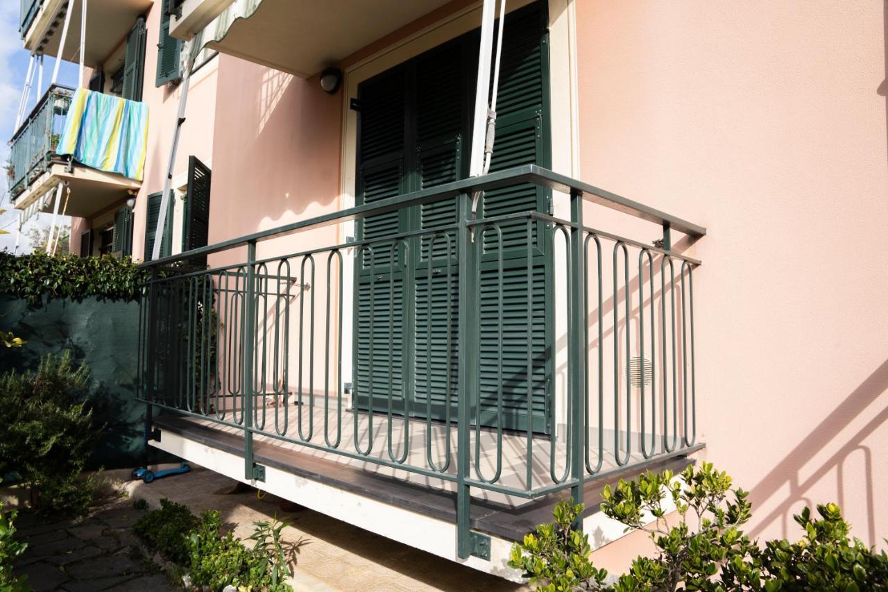 022 - Appartamento Segesta, 400 Metri Dal Mare Con Giardino E Terrazzo Sestri Levante Luaran gambar
